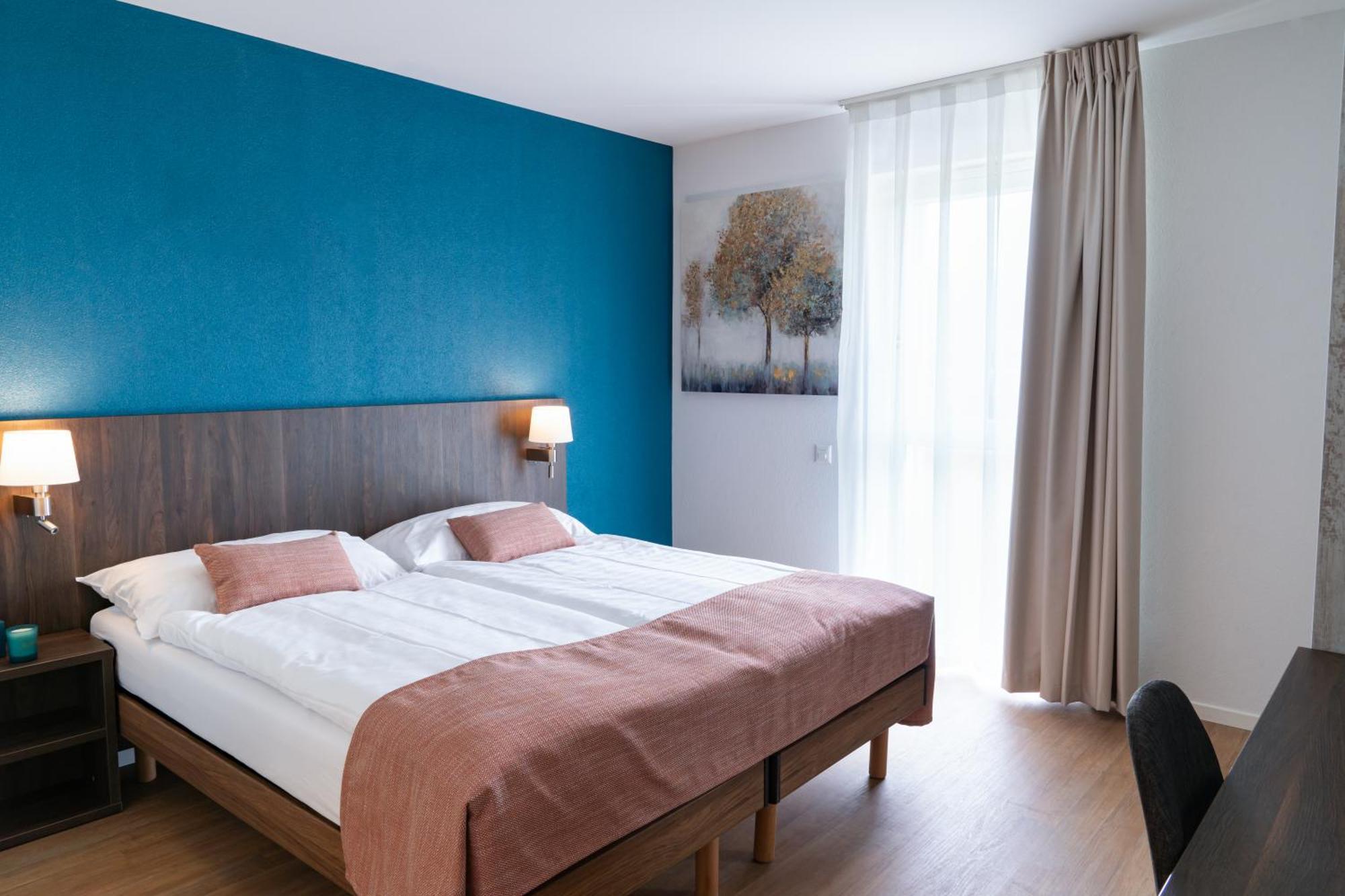 Alp Art Hotel Monthey Collombey-Muraz Exterior foto
